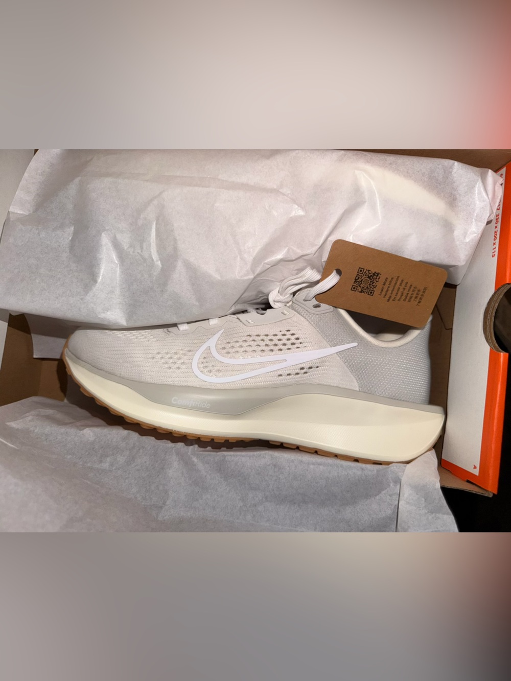 Nike woman’s - Picture 1 of 4